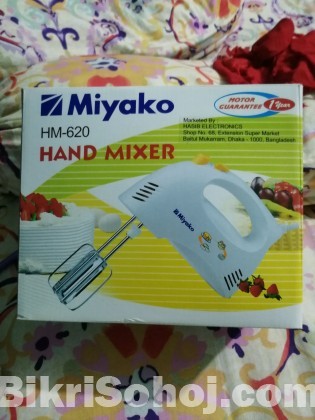 Miyako Hand mixer. 100%New.